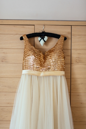 cornwall-wedding-scarlet-vintage-dress