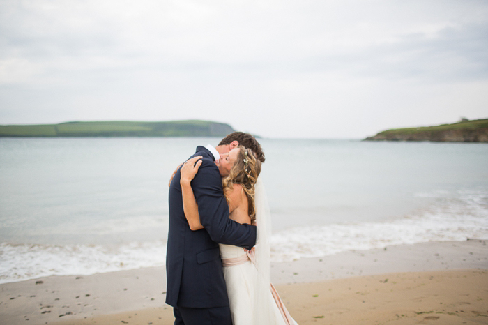 st-enodoc-church-wedding-cornwall-photographer