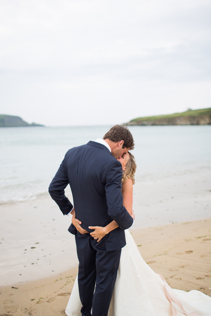 st-enodoc-church-wedding-cornwall-photographer