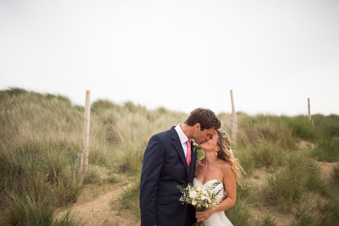 st-enodoc-church-wedding-cornwall-photographer